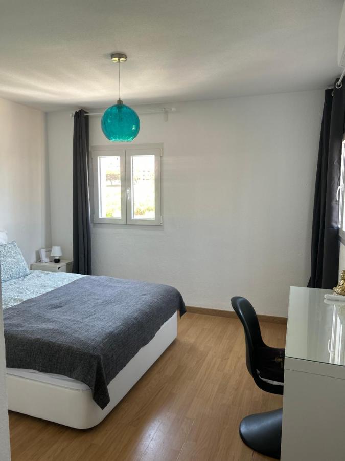Marlenes Penthouse Duquesa Apartment Manilva Exterior foto